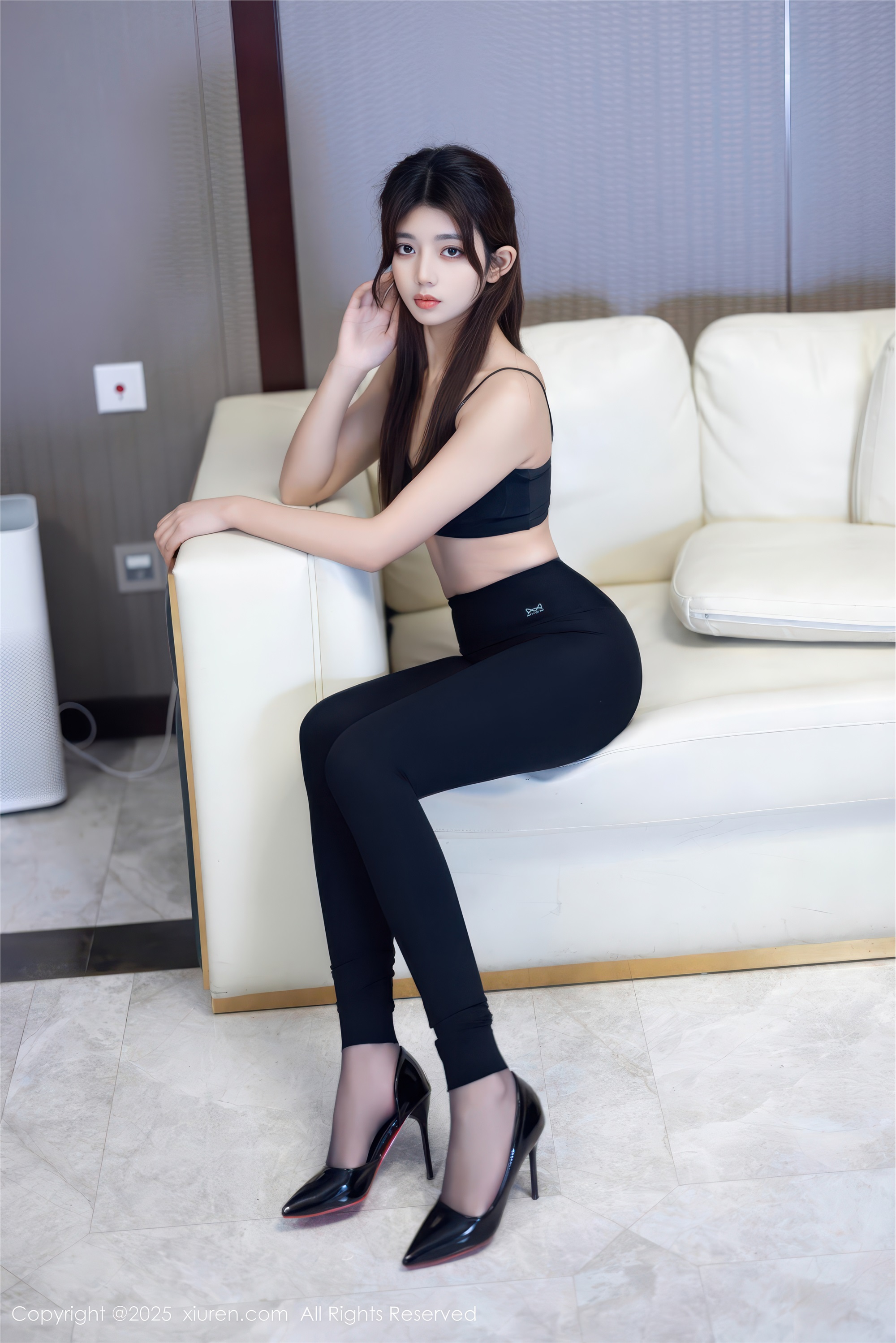 Xiuren秀人网 2025.11.21 NO.11015 姜冉冉_Renee@